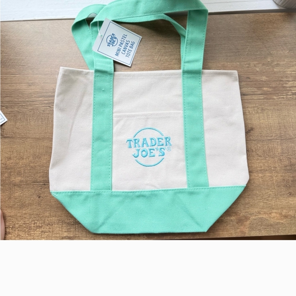 Cream and Green Canvas Tote Bag with Classic Design